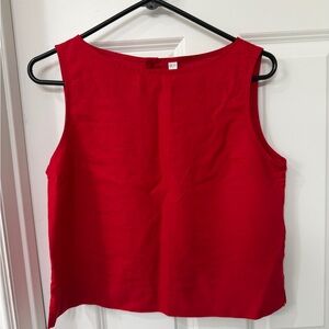 NWT Uniqlo Red Sleeveless Boatneck Tank